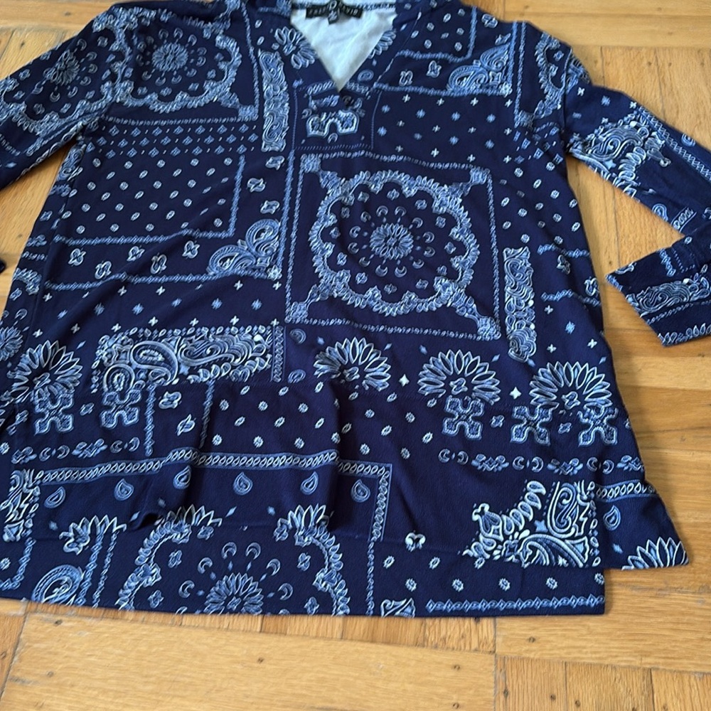 Navy Blue Bandana paisley Print Hoodie - Picture 3 of 4